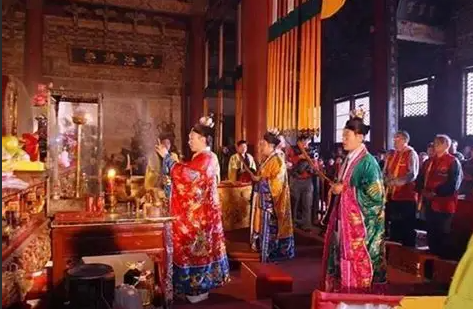 當三角關係成為能量黑洞：「斬小三法事」如何執行情感空間的量子糾纏解除？