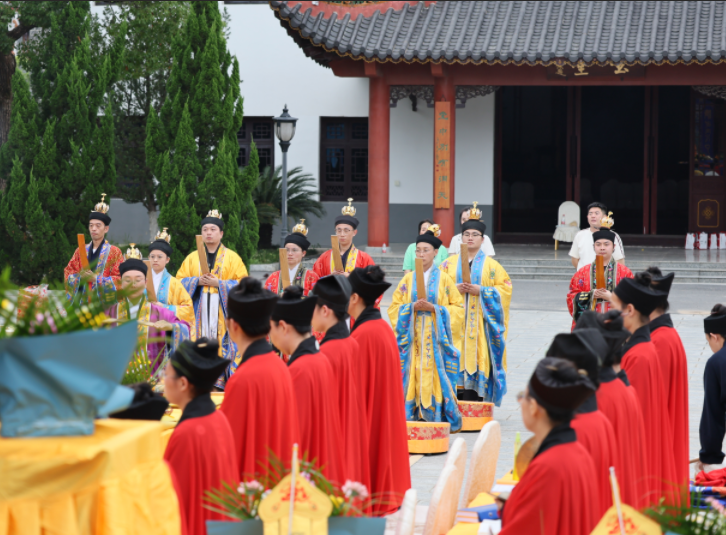 小三扶正法事的歷史和起源是什么？