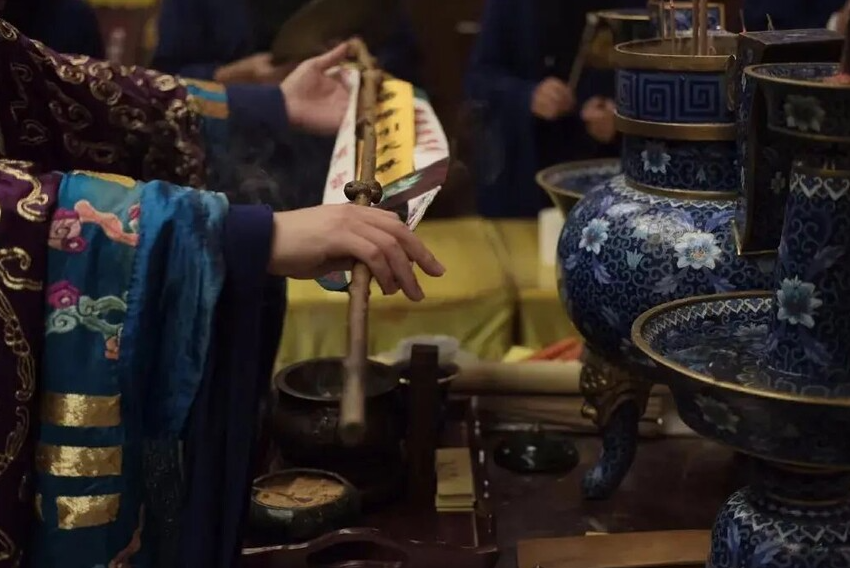 不是迷信是救赎一次关于爱与告别的勇敢决定